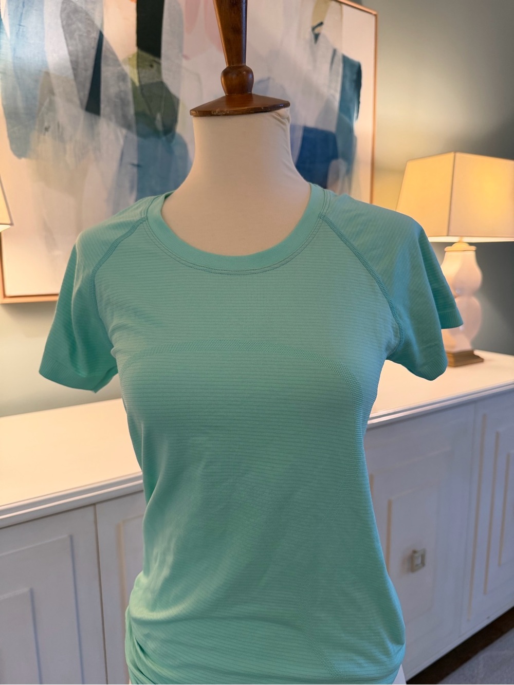 Lululemon swiftly tech long - Women’s Short-Sleeve Crew Neck Top in Mint